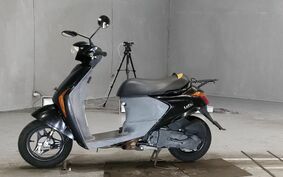 SUZUKI LET's 5 CA47A