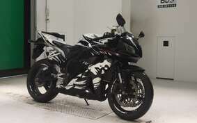 HONDA CBR600RR 2010