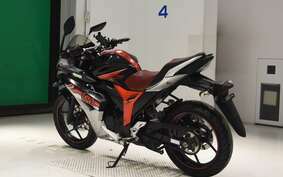 SUZUKI GIXXER 150 SF