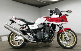 HONDA CB1300SB SUPER BOLDOR 2010 SC54