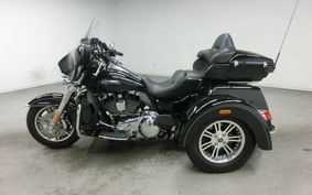 HARLEY FLHTCUTG TRIKE 1690 2014 MAL