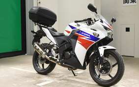 HONDA CBR125R JC50