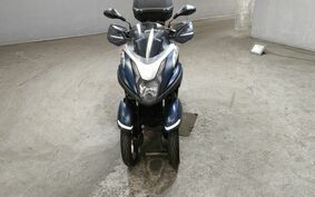 YAMAHA TRICITY 125 SE82J