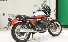 MOTO GUZZI V7 SPECIAL 2013