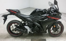 YAMAHA YZF-R3 2015 RH07J