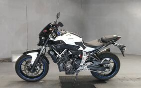 YAMAHA MT-07 2015 RM07J