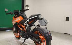 KTM 390 DUKE 2018 JPJ40