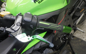 KAWASAKI ZX-25R ZX250E