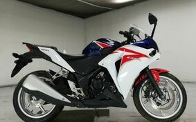 HONDA CBR250R MC41