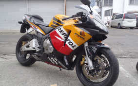 HONDA CBR600RR 2003 PC37