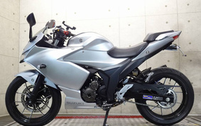 SUZUKI GIXXER 250 ED22B