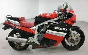 SUZUKI GSX-R750 1985 GR71F