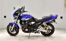 YAMAHA XJR1300 2002 RP03J