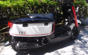 YAMAHA VOX DELUXE  SA52J