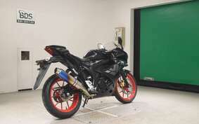 SUZUKI GSX-R125 DL33B