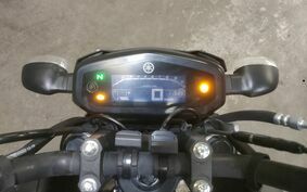 YAMAHA FZS RG662