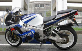 SUZUKI GSX-R1000 2004 GT74A