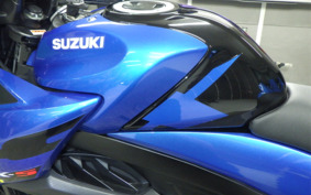 SUZUKI GSX-S125 DL32B