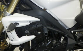 TRIUMPH STREET TRIPLE 2012 MD4066