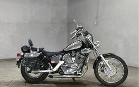 YAMAHA VIRAGO 250 3DM