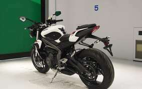 TRIUMPH STREET TRIPLE S 2020