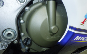 HONDA CBR600F GEN 3 2002 PC35