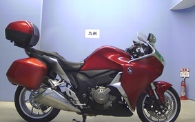 HONDA VFR1200F DCT SC63