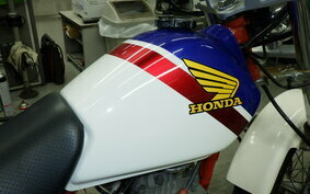 HONDA FTR223 MC34