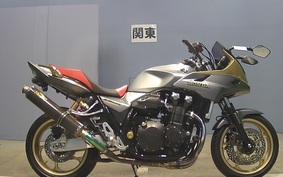 HONDA CB1300SB SUPER BOLDOR SC54