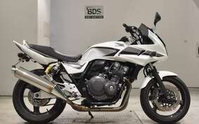 HONDA CB400 SUPER BOLDOR VTEC 2010 NC42