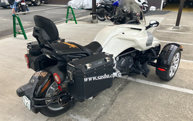 BRP CAN-AM Spyder F3 2015