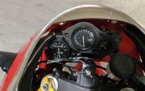 HONDA RVF400 NC35