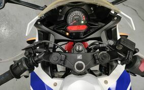 HONDA CBR250R MC41