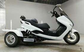 YAMAHA MAJESTY 125 TRIKE SE27