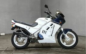 HONDA VFR750F 1988 RC24