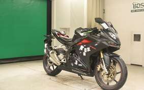 HONDA CBR250RR MC51