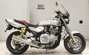 YAMAHA XJR1300 1998 RP01J