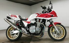 HONDA CB1300SB SUPER BOLDOR 2006 SC54