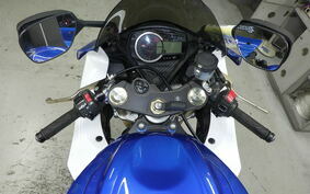 SUZUKI GSX-R750 2014