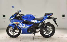 SUZUKI GSX-R125 DL33B