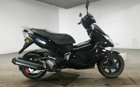 PGO  G-MAX125LC M2M2