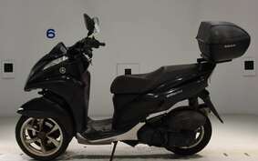 YAMAHA TRICITY 125 SE82J