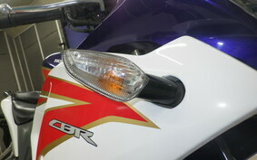 HONDA CBR250R MC42