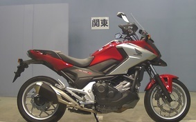 HONDA NC750X A 2016 RC90