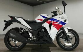 HONDA CBR250R MC41