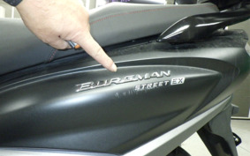 SUZUKI BURGMANストリート125EX EA23M