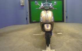 VESPA PRIMAVERA125