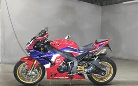 HONDA CBR1000RR RSP 2021 SC82