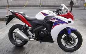 HONDA CBR150R CS150R