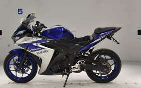 YAMAHA YZF-R25 RG10J